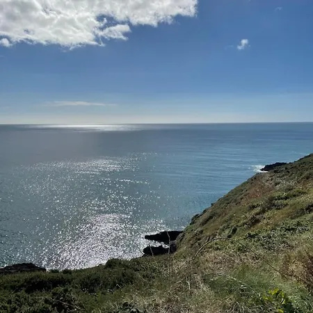 Beach House And Holiday - Ardmore *